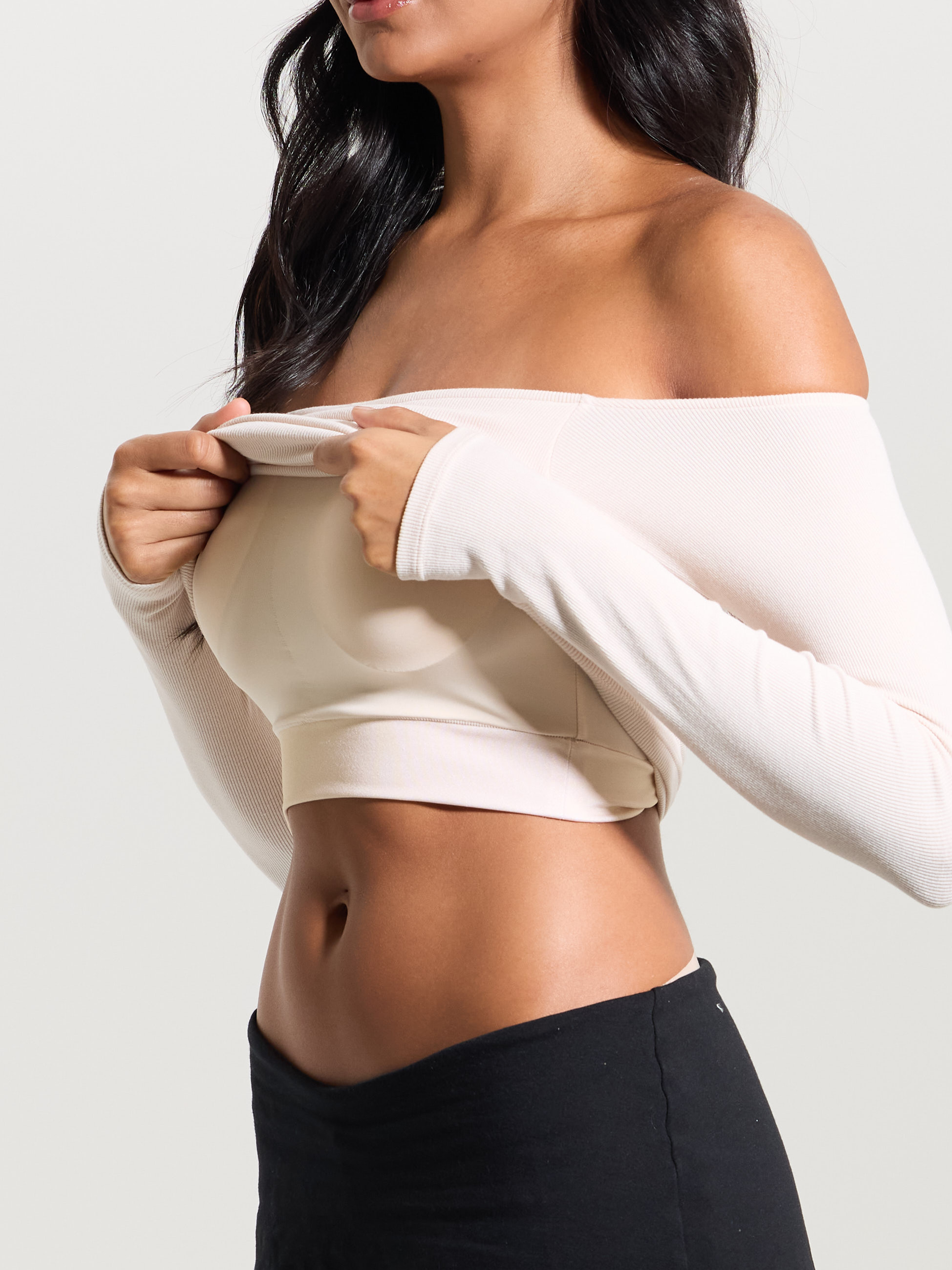 👗 Ribbed Off-Shoulder Crop Brami Top 💫 Soft, Stretchy & Elegant Fit