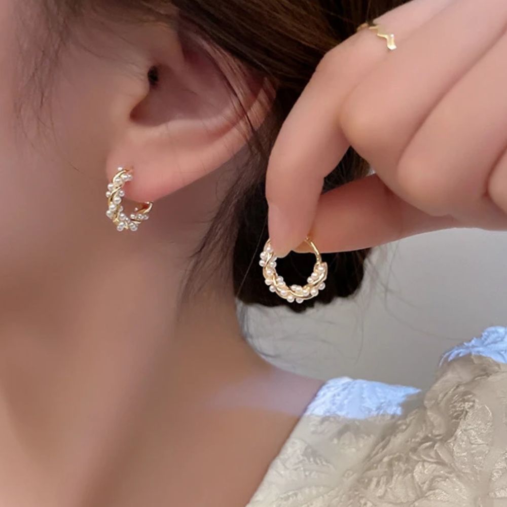 BOUCLES D'OREILLES EN PERLES TORSADÉES (PAIRE) 