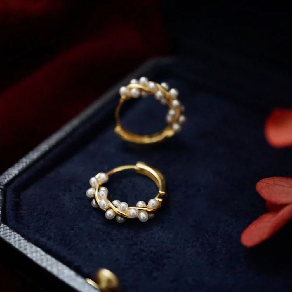 BOUCLES D'OREILLES EN PERLES TORSADÉES (PAIRE) 