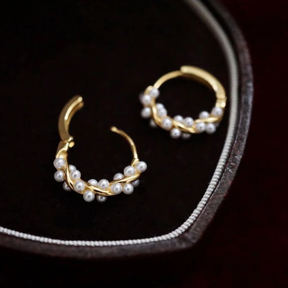 BOUCLES D'OREILLES EN PERLES TORSADÉES (PAIRE) 